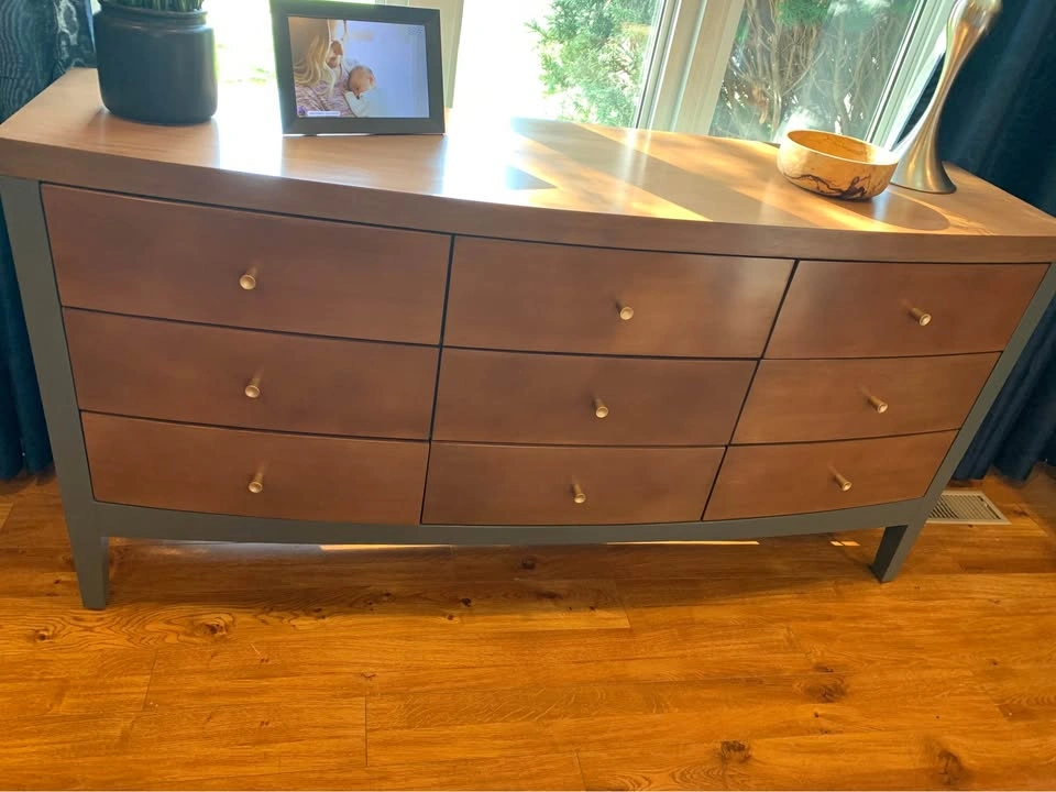 Refinished MCM Dresser - Walnut & Ash Wood Moss - photo 4
