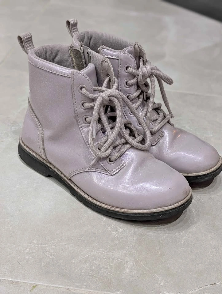 UGG Ryann Glitter Lilac Combat Boots Lace Up Zip Size 3