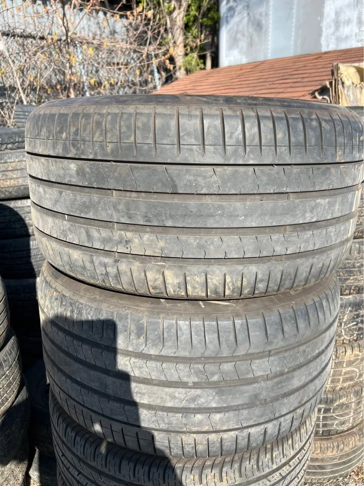 4 Pirelli P Zero Tires - 2021 Tesla Model S Plaid (Staggered) - photo 3