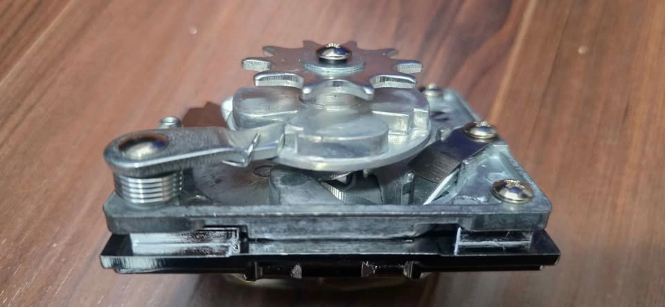 Coin acceptor gambul Machine 2 dollars - photo 4