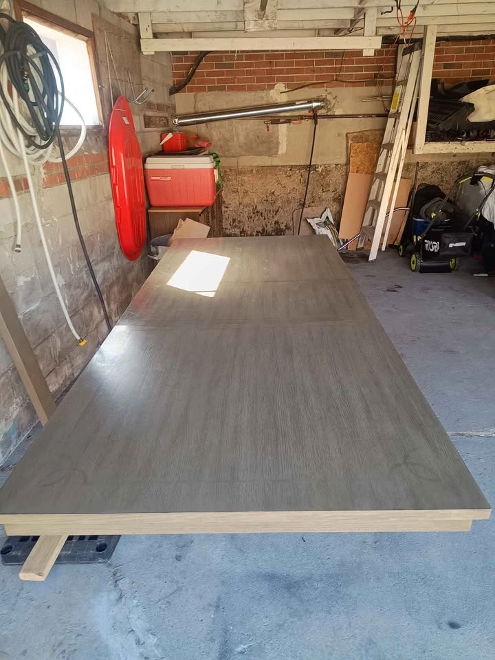 Extendable Dining Table – Solid & Large (Up to 243 cm) - photo 4