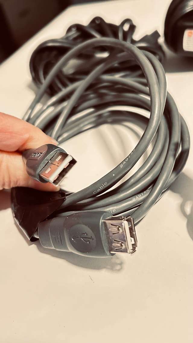 Mixed Cables & Adapters Bundle – HDMI, USB Extension - photo 2