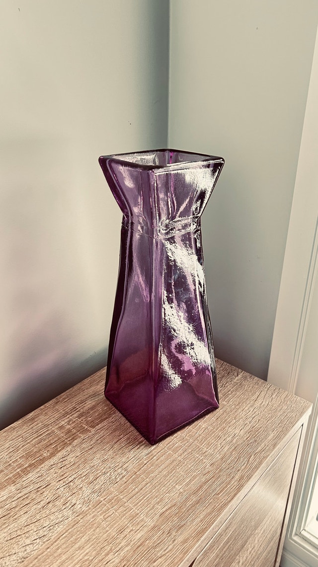 Tall Purple Glass Vase – Modern Geometric Design – 11”