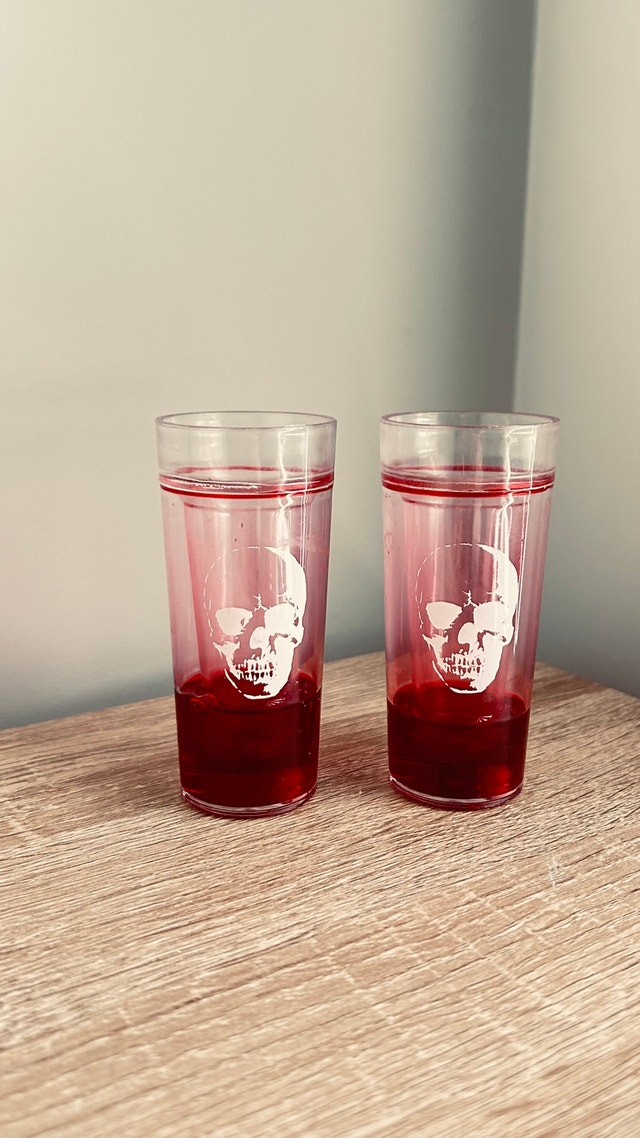 Set of 2 Skull Design Double Wall Plastic Shot Glasses