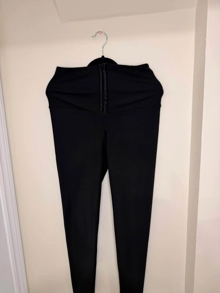 🖤Black High-Waist Leggings – Stretchy & Comfortable - photo 2