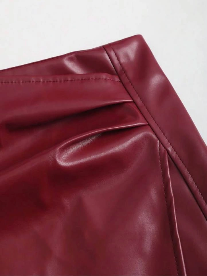 Reddish brown Faux Leather Mini Skirt – Bold & Stylish - photo 3