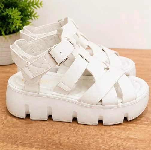 White Platform Sandals – Size 7.5/8 - photo 4