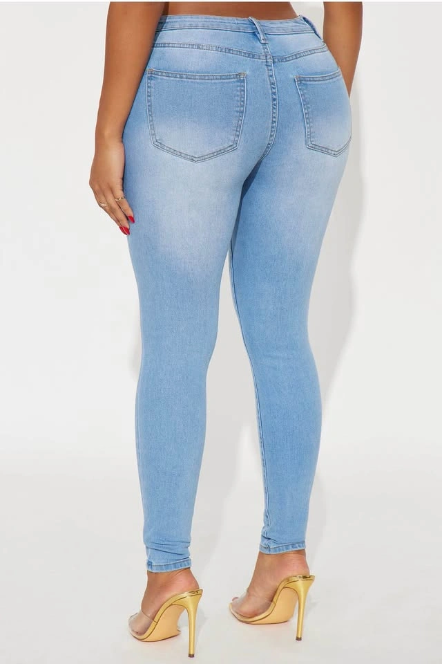 Fashion Nova LIGHT BLUE DENIM Jeans - photo 3