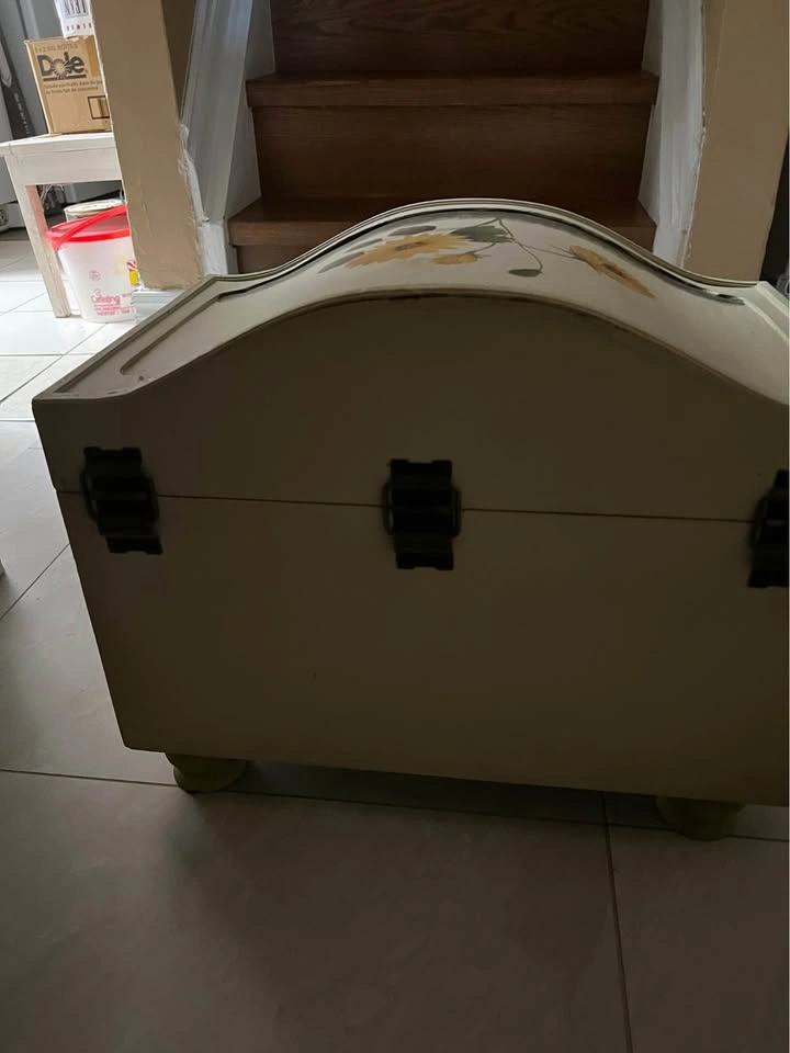 Storage chest - photo 2