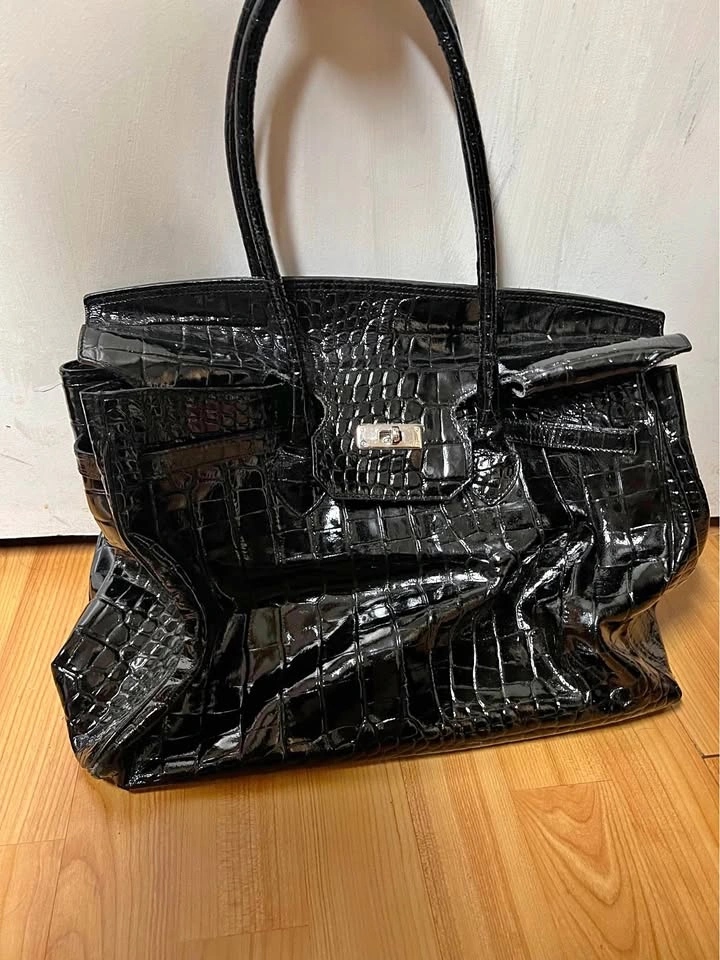 Le Solim Black Crocodile Tote