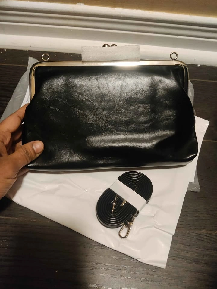 Brand new beautiful small black color wallet with strap for wome - photo 3