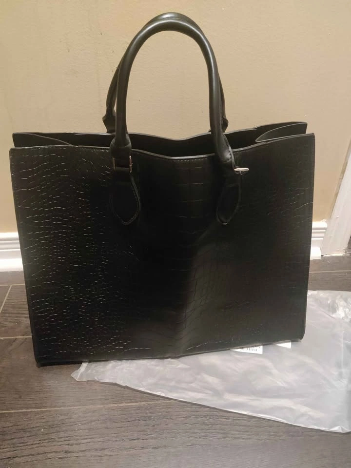 Brand new large capacity black color tote bag for women - photo 4