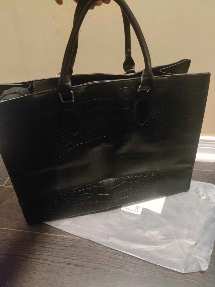 Brand new large capacity black color tote bag for women - photo 5