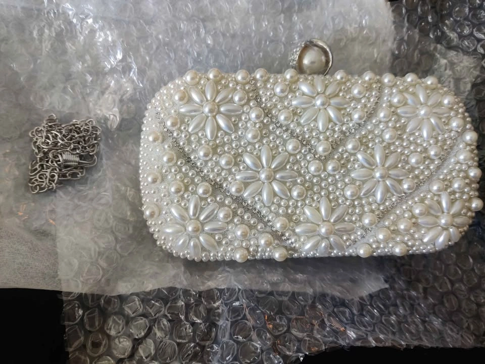 Brand new elegant pearl embellished women evening party bag - photo 4