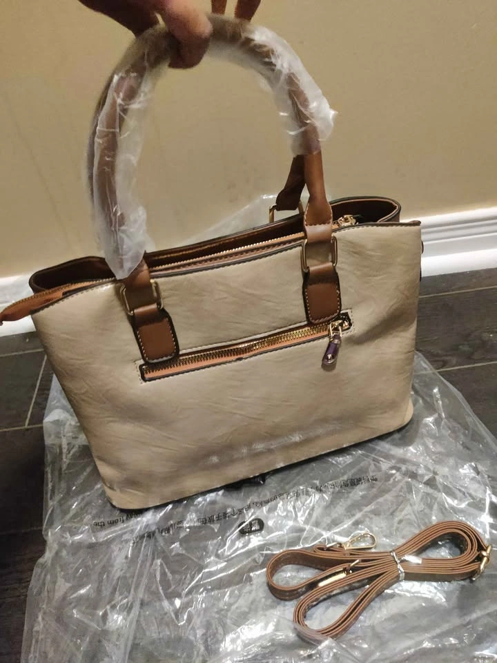 Brand new large capacity khaki color hand bag for women - photo 3