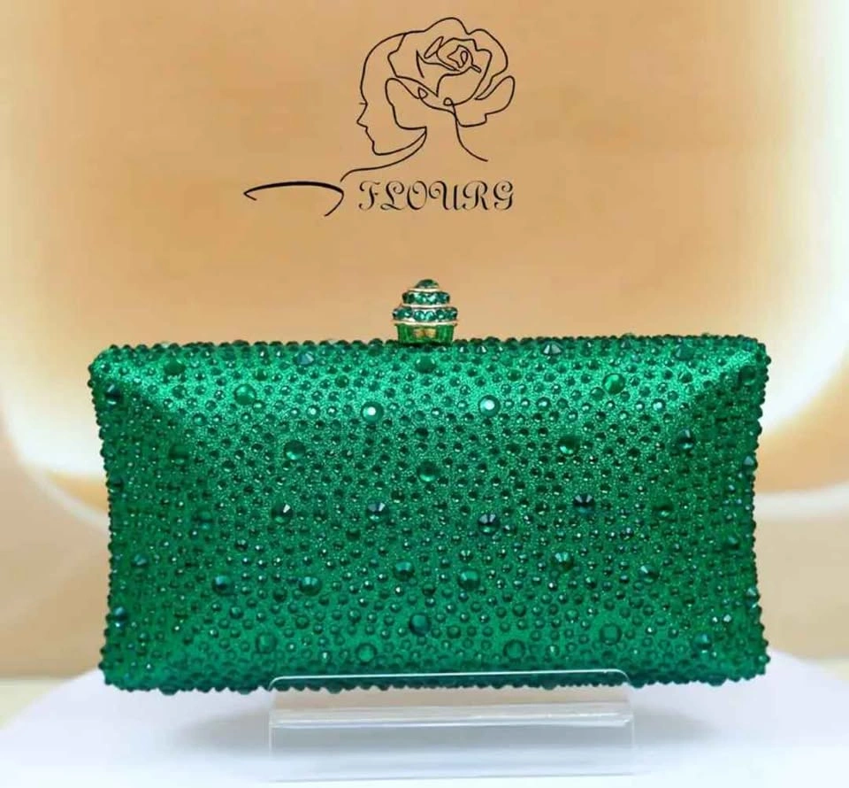 Brand new luxury green women's party bag with rhinestone strap - photo 4