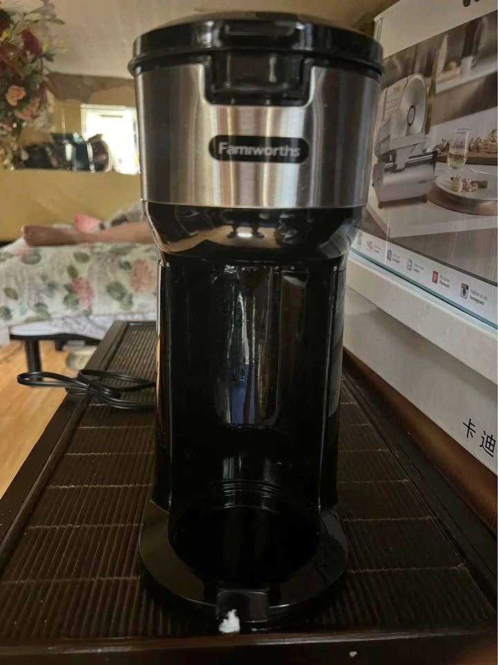 Famiworths Iced Coffee Maker, Hot and Cold Single Serve