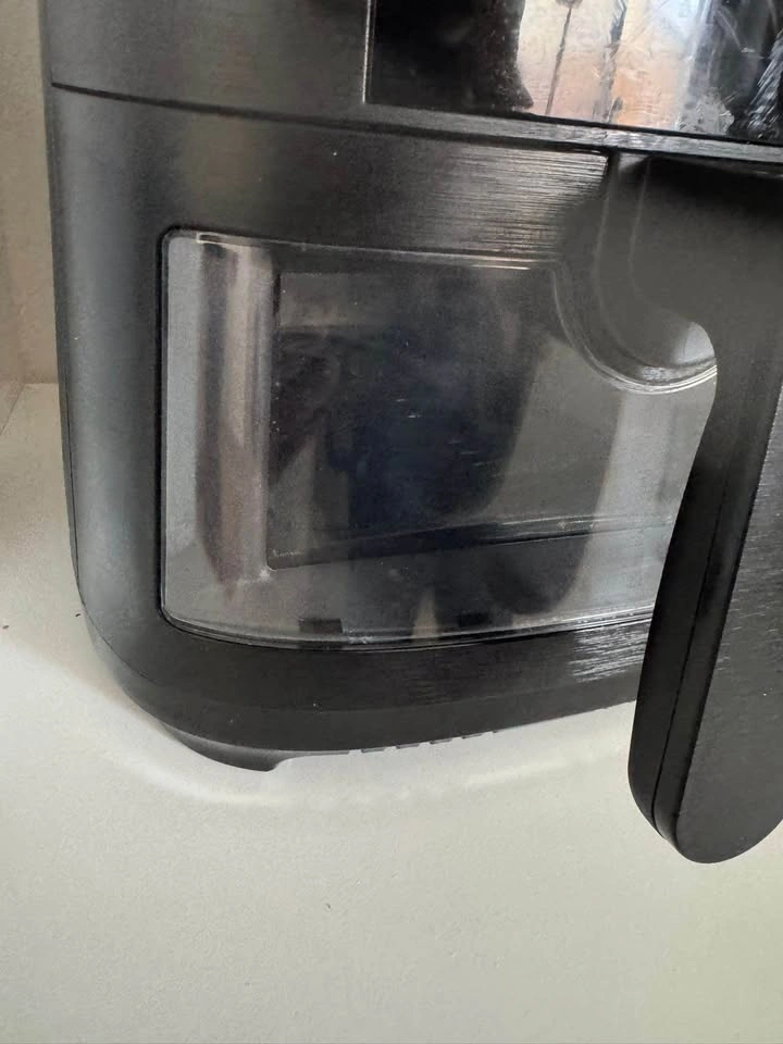 Chefman 5 WT Air Fryer - photo 2