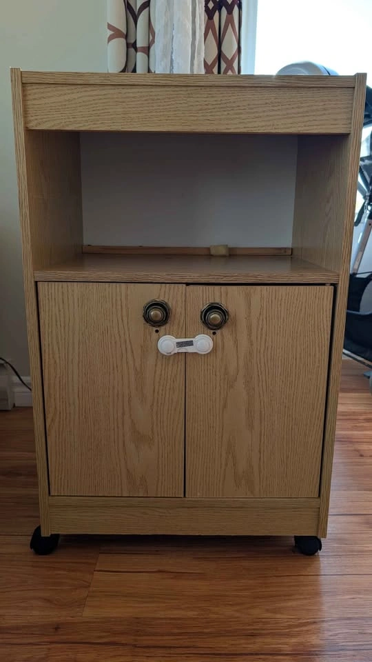 Rolling Wooden Cabinet - photo 2