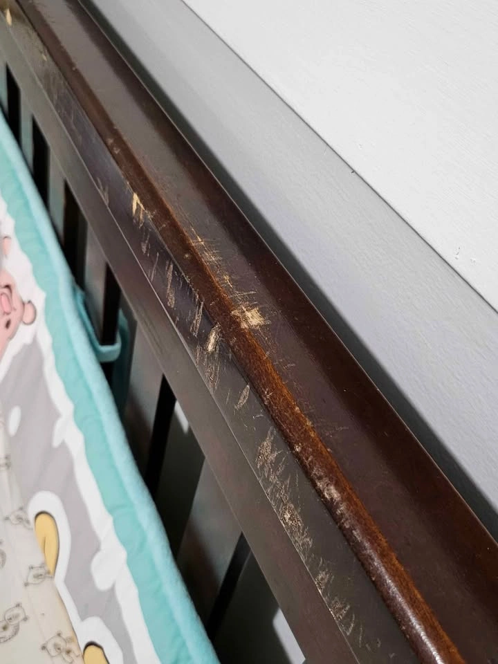 Adjustable Crib with Free Mattress - photo 3