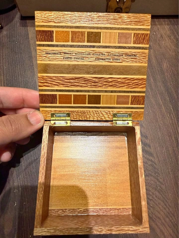 Handcrafted Wooden Keepsake Box | Hawaii Souvenir | Inlaid Wood