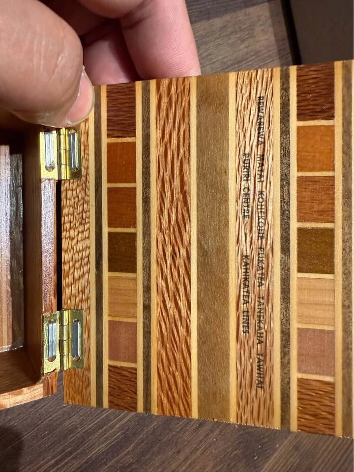 Handcrafted Wooden Keepsake Box | Hawaii Souvenir | Inlaid Wood - photo 2