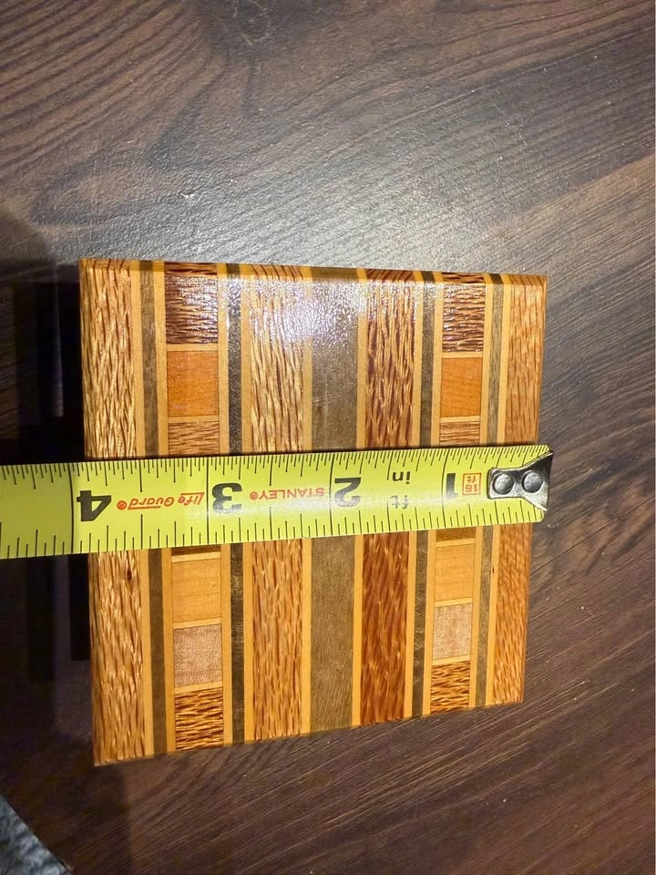 Handcrafted Wooden Keepsake Box | Hawaii Souvenir | Inlaid Wood - photo 4
