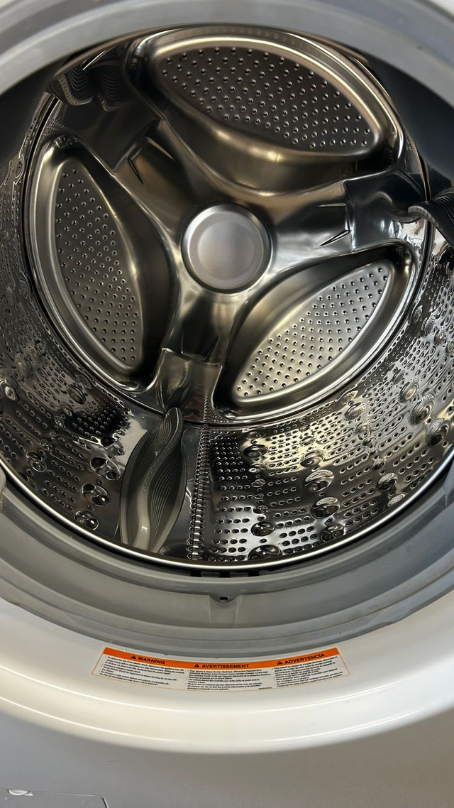 LG Washer - photo 3
