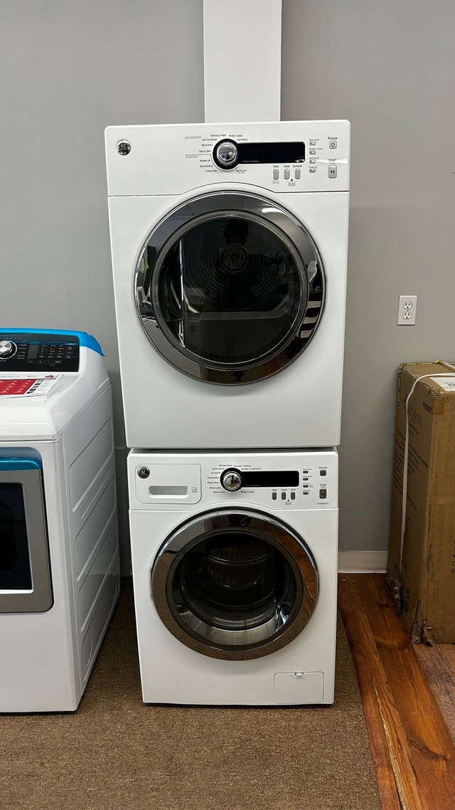 GE Washer Dryer Stacked White