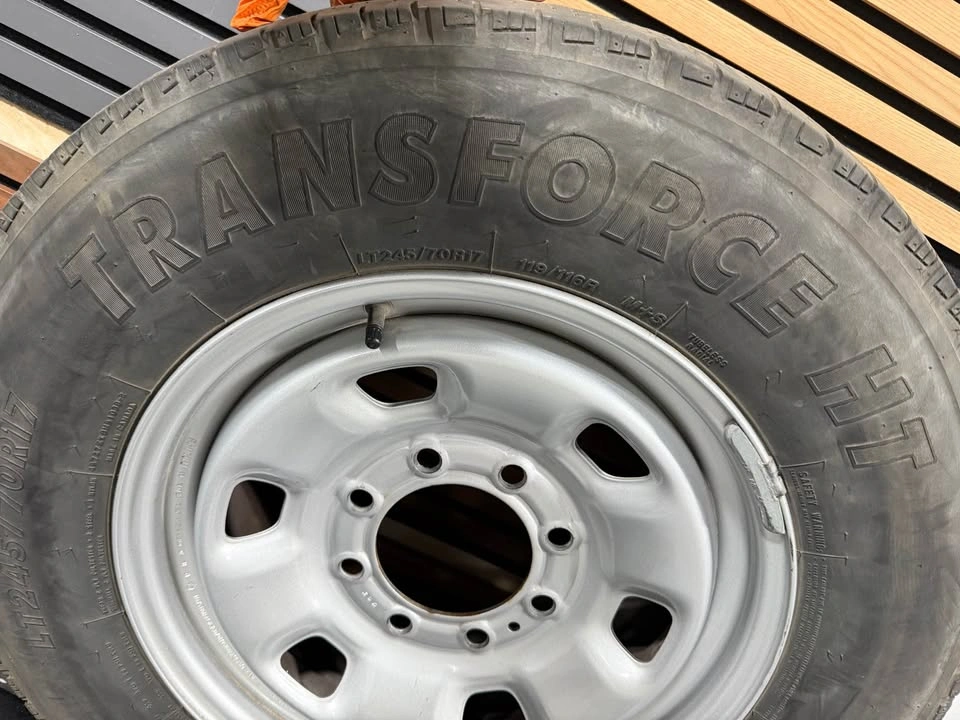 Original Ram Wheels with Firestone Tires 17" - photo 2