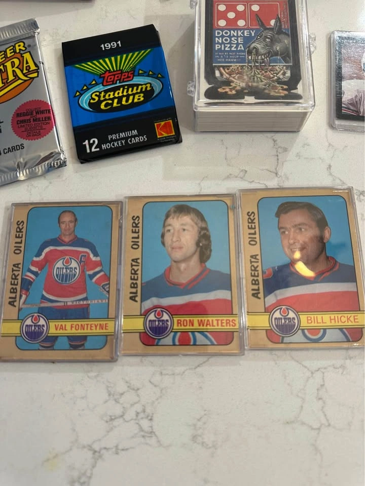 SPORTS CARD LOT WITH 53 1991 TOPPS WACKY PACK CARDS $50 - photo 4