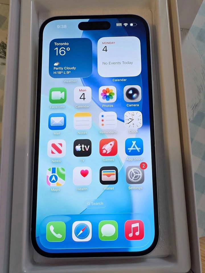 Apple iPhone 15 Blue 128GB - Unlocked