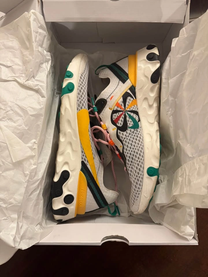 Air Max 270 React - photo 2