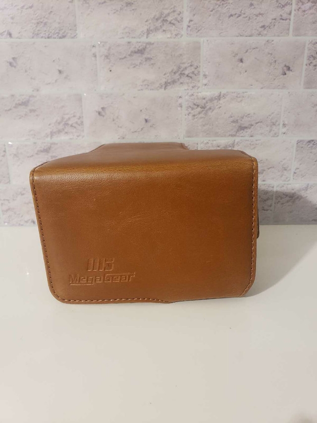 MegaGear Leather Camera Case Fujifilm X-T30/20/10 - photo 2