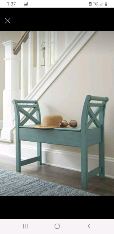 Signature Design Heron Ridge Storage Accent Bench - photo 2