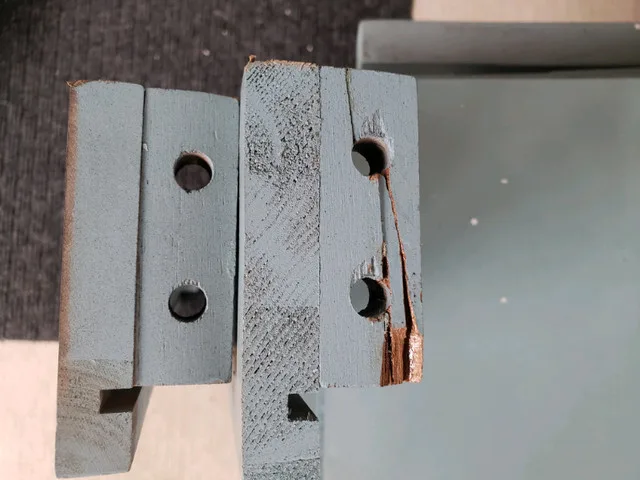 Signature Design Heron Ridge Storage Accent Bench image indicator(5)