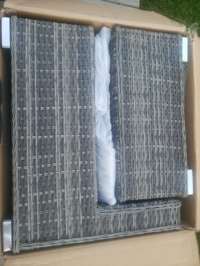 Backyard patio furniture coffee table/chair image indicator(3)