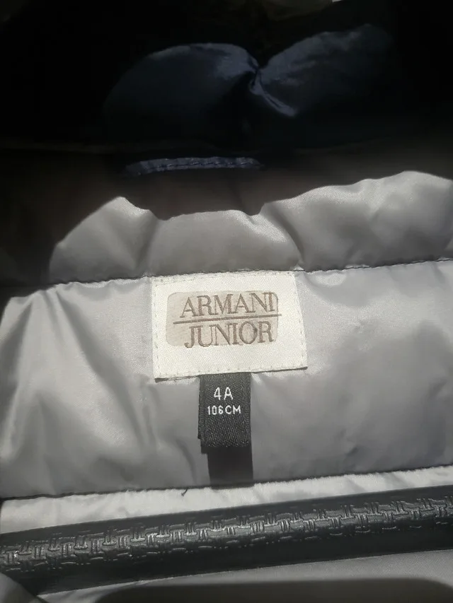 Kids Armani Junior jacket size 4 image indicator(3)