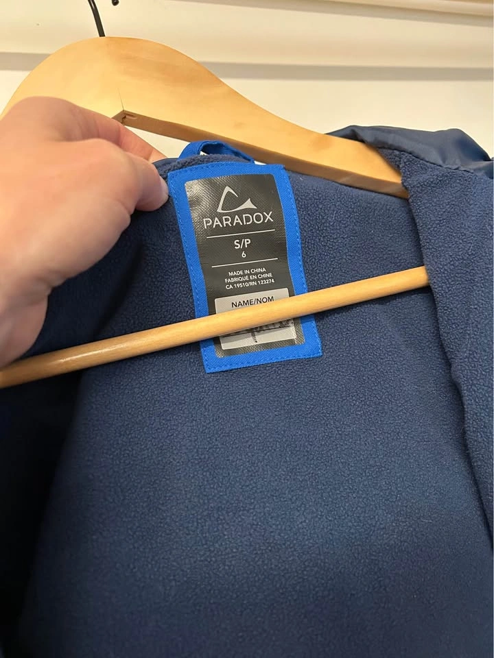 Blue Paradox size 6 rain jacket - photo 3