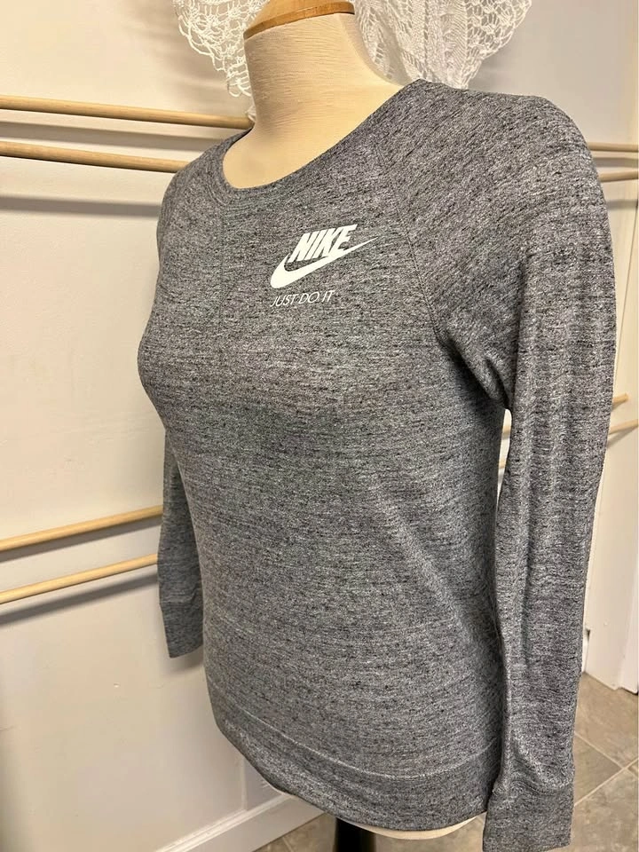Nike Just Do It Long Sleeve Shirt XS