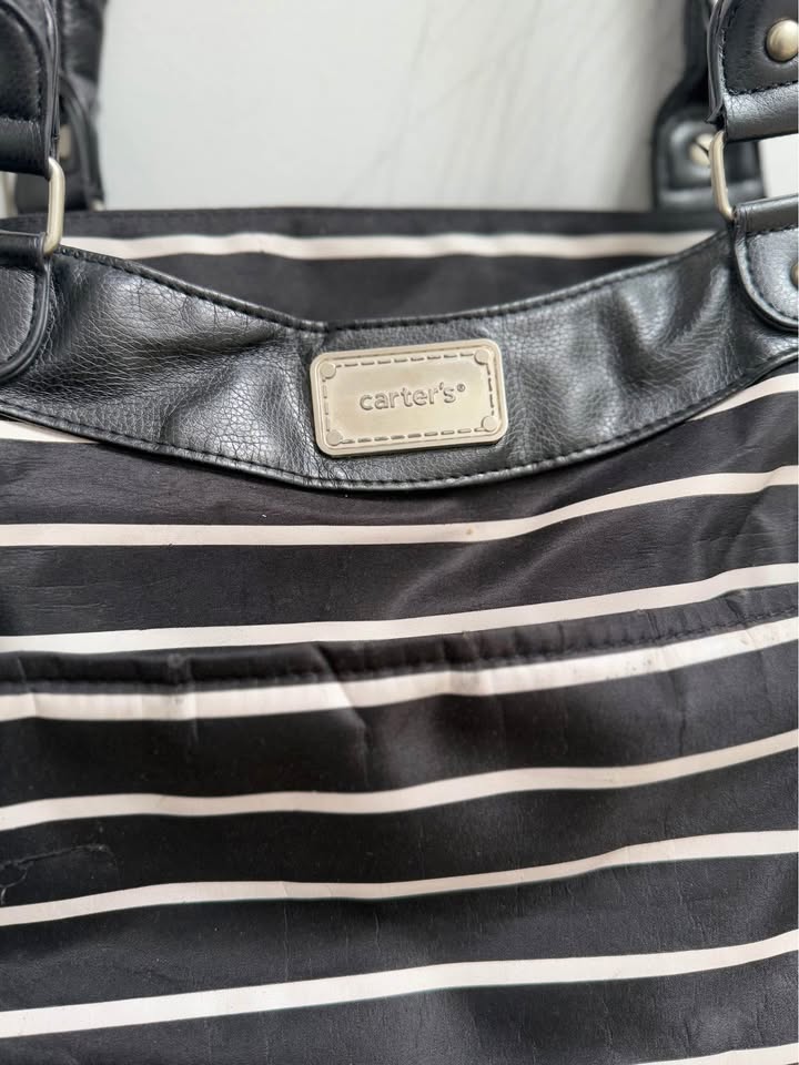 Diaper bag used from carters ( pick up near Dearborn and Polk) - photo 3