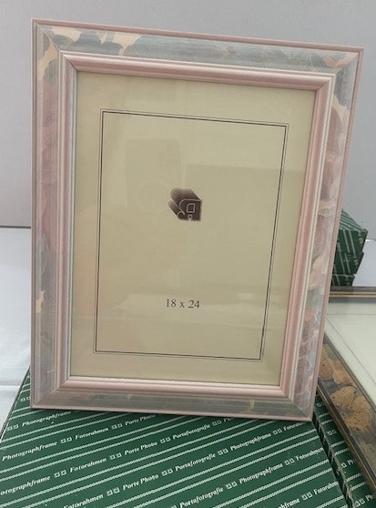 Set of 4 Italian Hand-Painted Photo Frames - photo 2