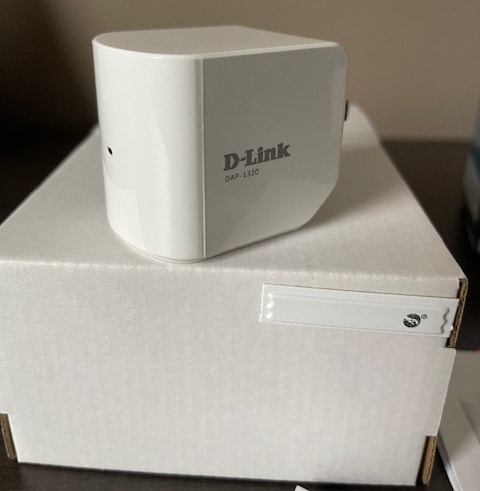 D-Link DAP-1320 N300 Wireless Range Extenders - Brand New - photo 3