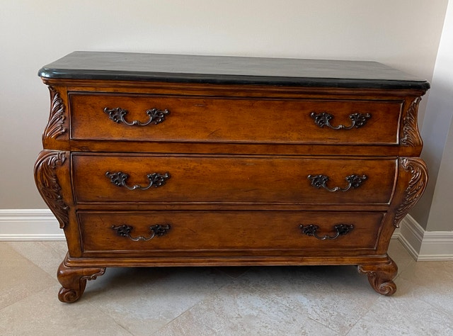 Hooker Furniture French-Style Chest - Solid Wood - photo 2