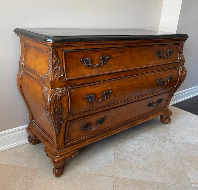 Hooker Furniture French-Style Chest - Solid Wood - photo 5