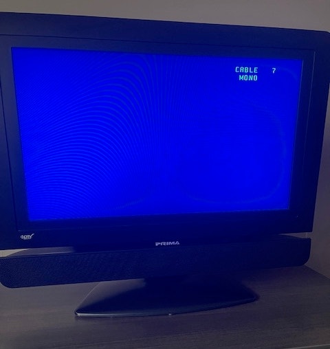 Prima 26" LCD TV – Like New Condition – Versatile & Affordable - photo 5