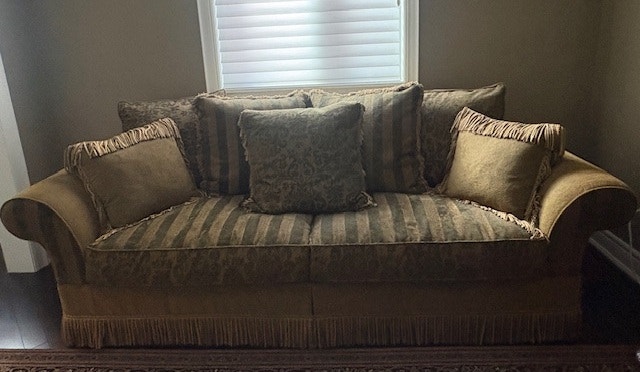Luxury Sofa & 2 Matching Armchairs – Designer Set - photo 3