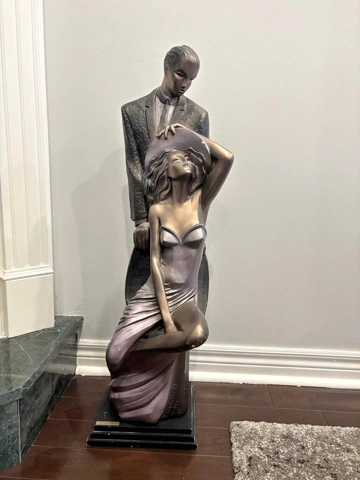 Large Couple Statue Art Deco Style