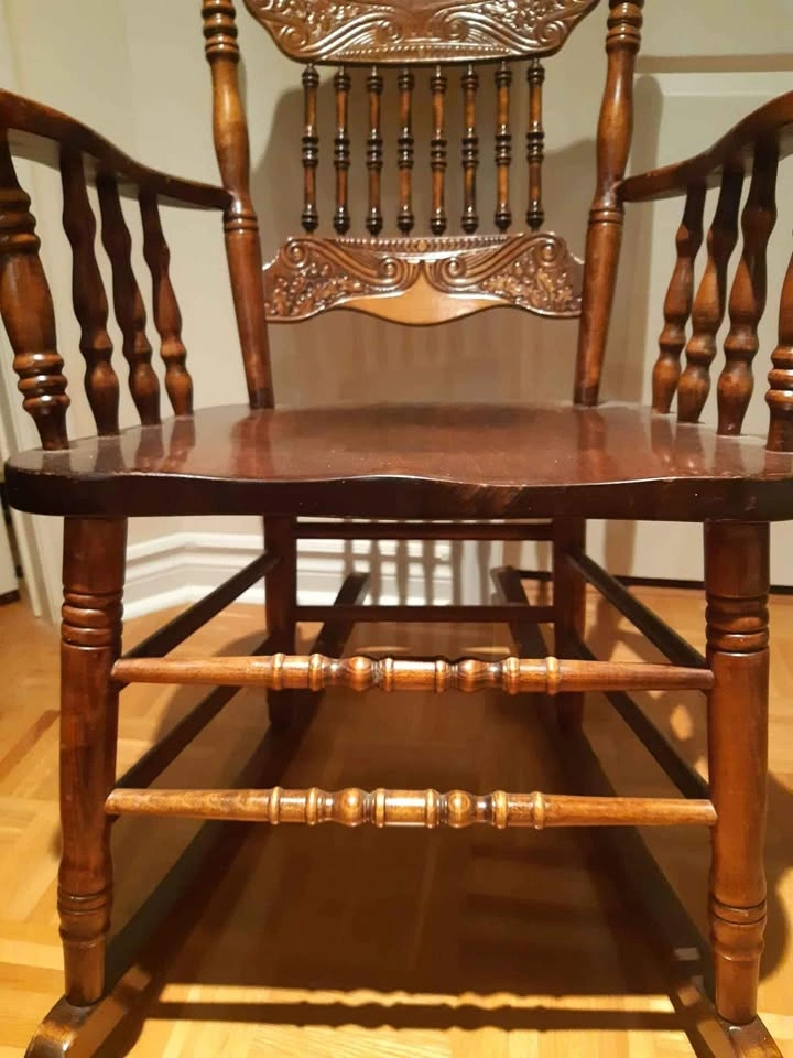 Antique rocking chair in perfect condition - photo 2