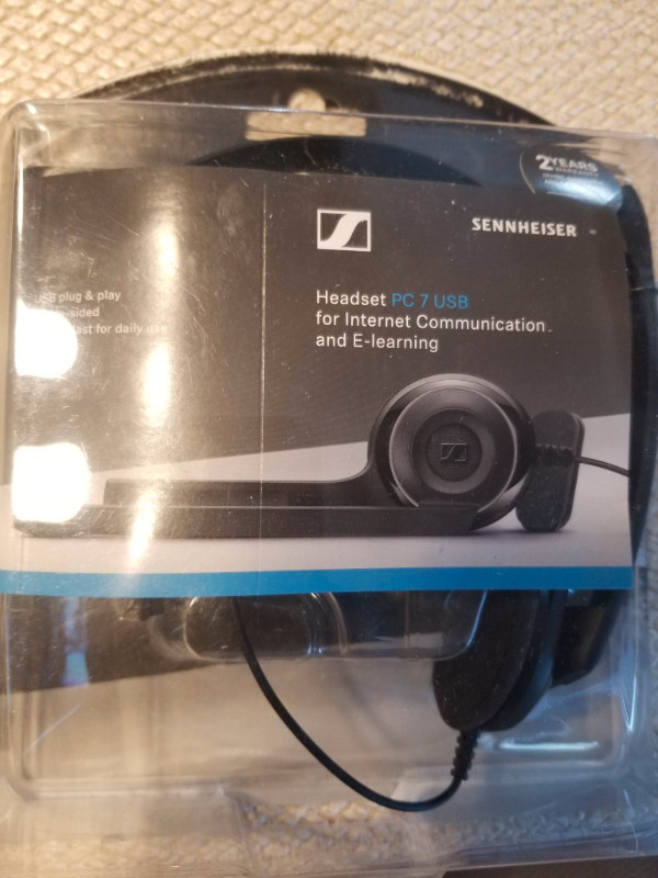 Sennheiser PXC 450 Noise Cancelling Headphones - photo 2